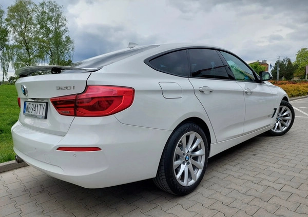 BMW 3GT cena 88900 przebieg: 102505, rok produkcji 2018 z Warszawa małe 742
